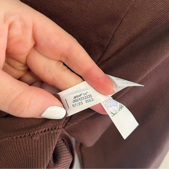 👟2/$20👟AERIE Offline Sidewalk Seamless Long Sleeve Cropped T-Shirt Canyon Sun S - Picture 9 of 10